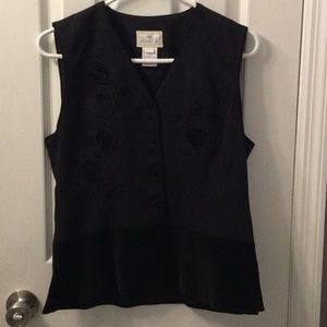 Black Velvet & Brocade vest. Button closure